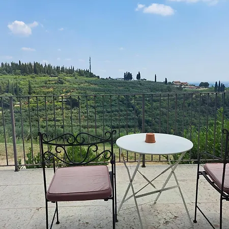 La Vineria Di San Mattia Villa Verona Room photo