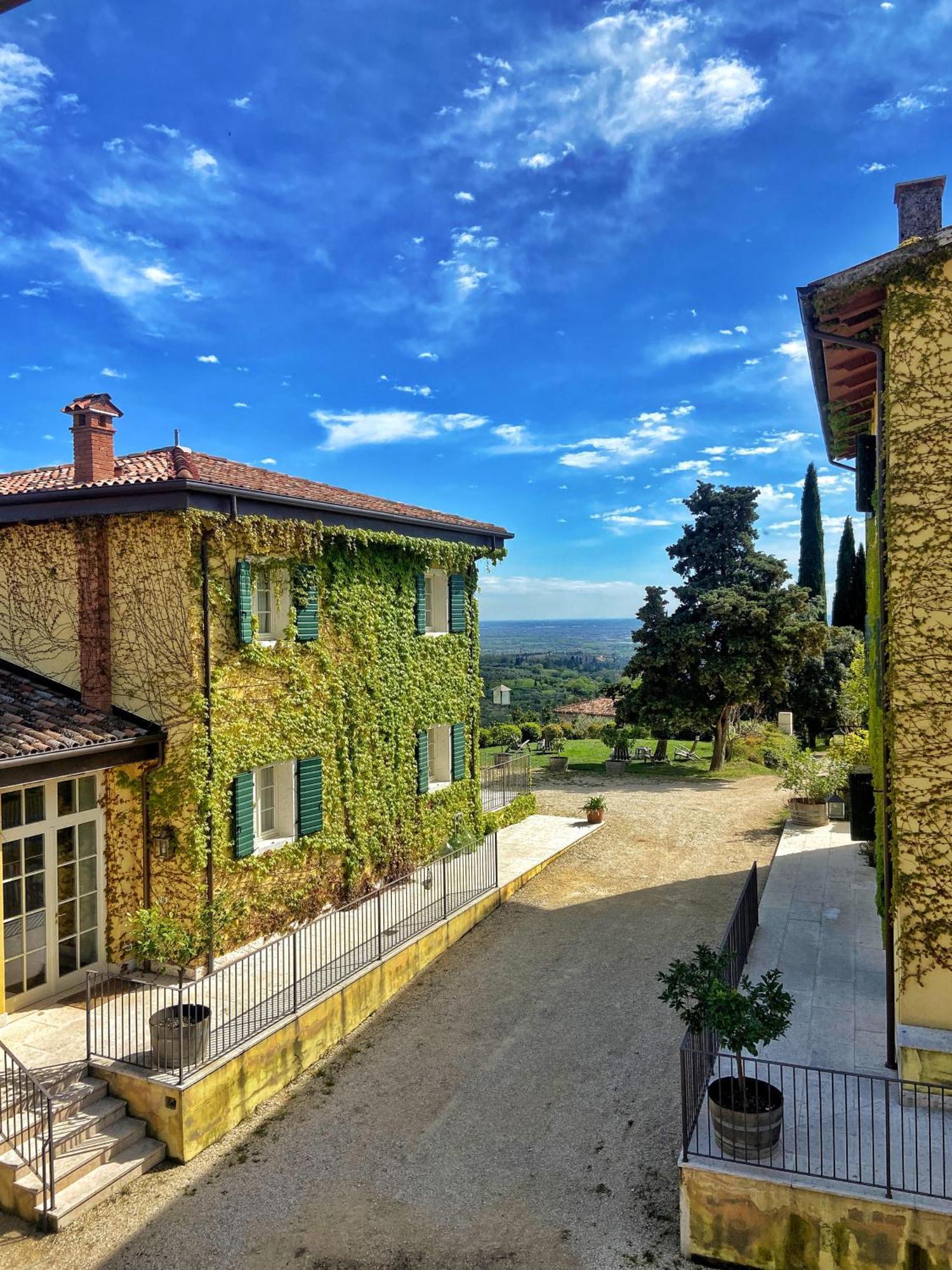 Farm stay La Vineria Di San Mattia