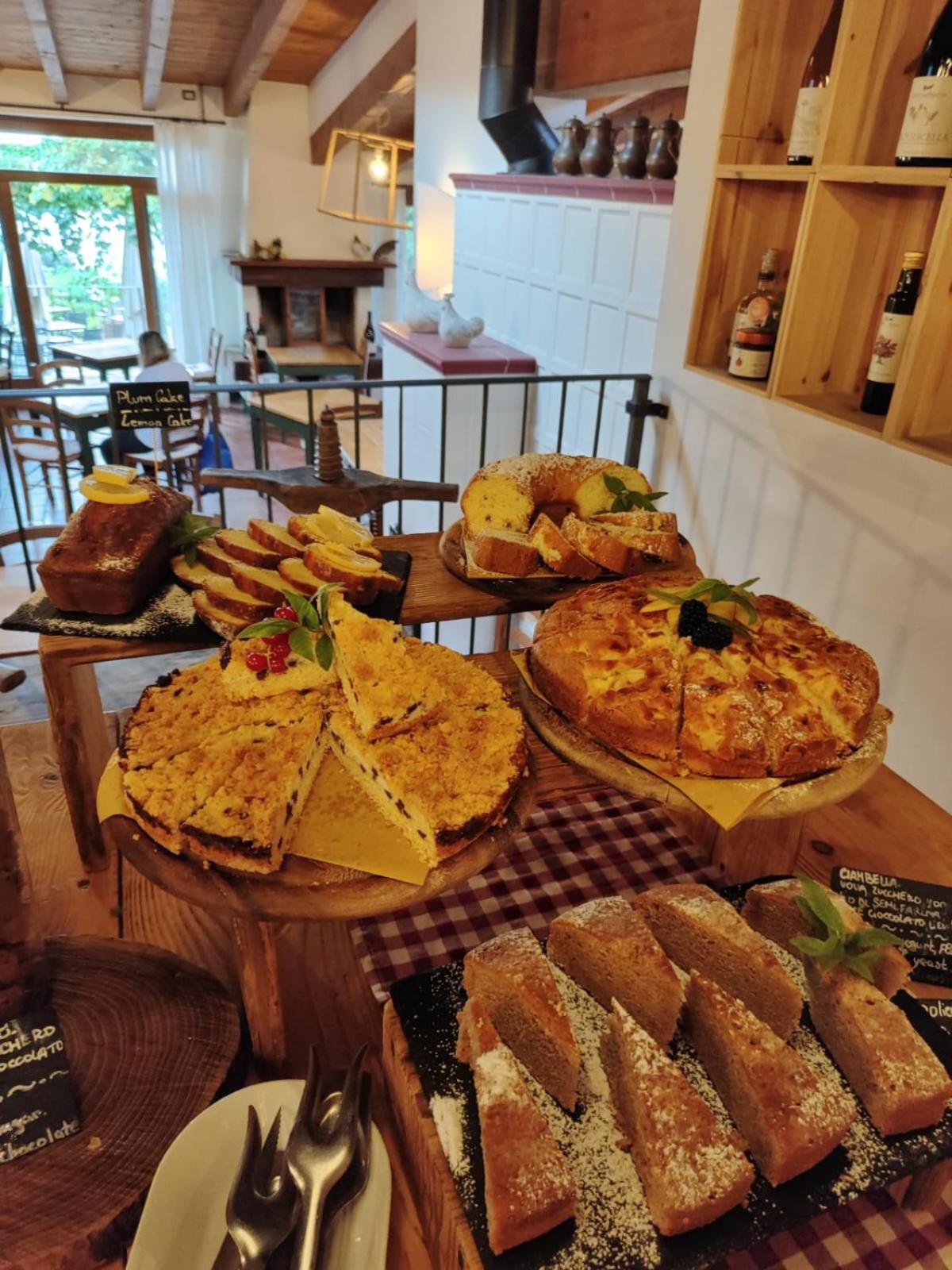 La Vineria Di San Mattia Farm stay *